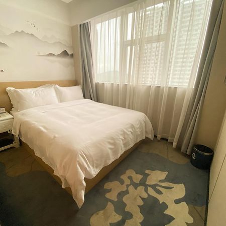 Paco Hotel Shenzhen Luohu Port Buitenkant foto