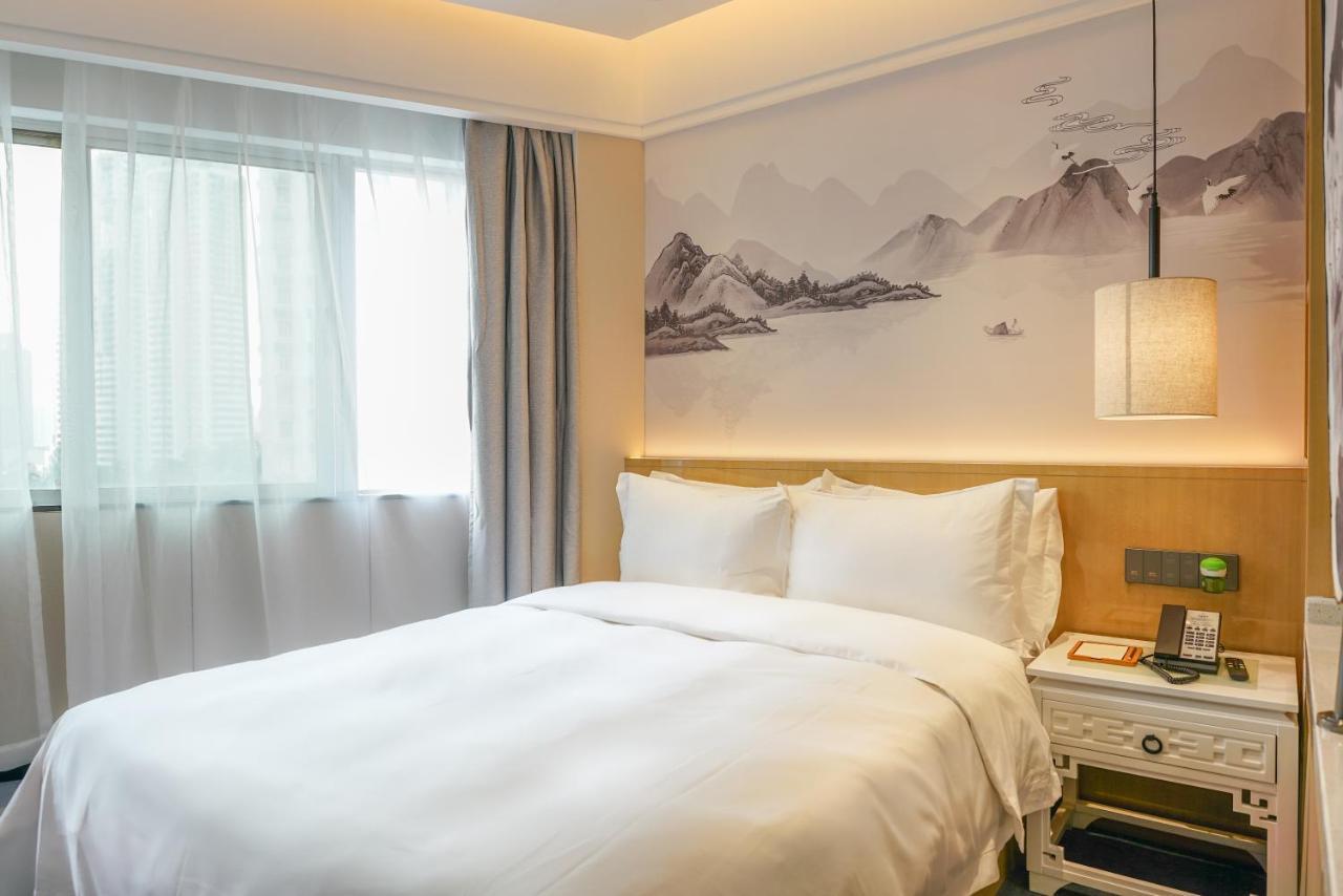 Paco Hotel Shenzhen Luohu Port Buitenkant foto