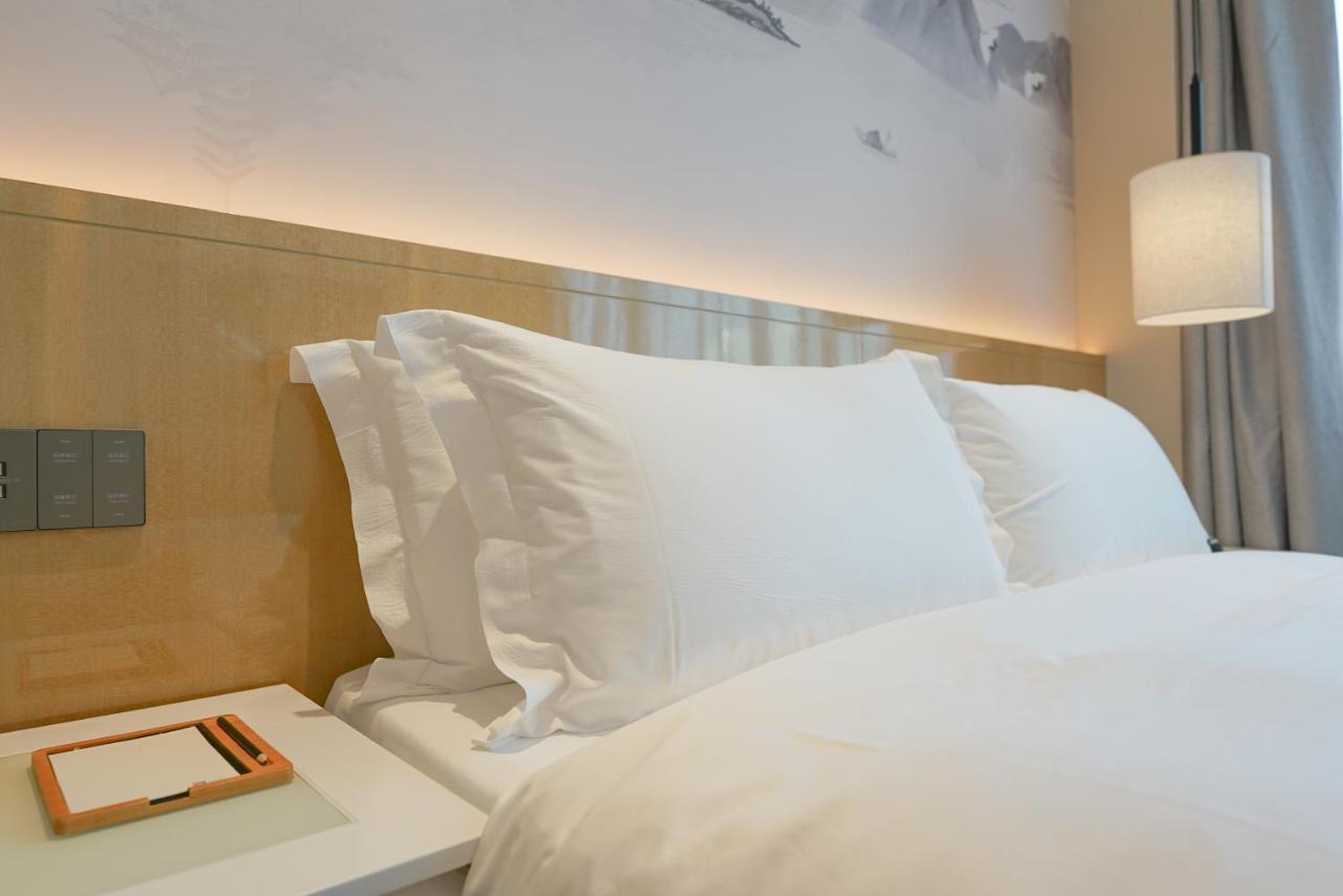 Paco Hotel Shenzhen Luohu Port Buitenkant foto