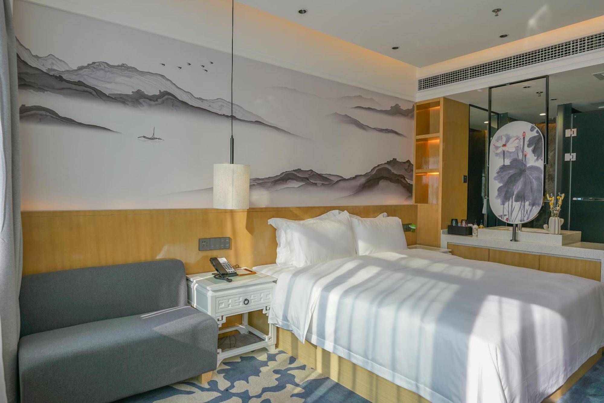 Paco Hotel Shenzhen Luohu Port Buitenkant foto