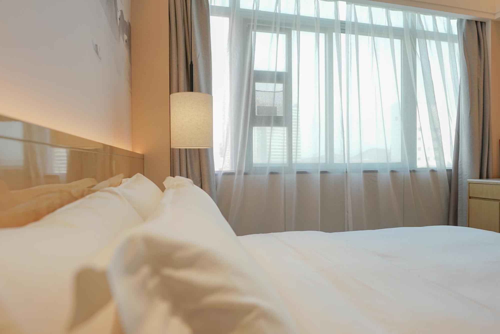 Paco Hotel Shenzhen Luohu Port Buitenkant foto