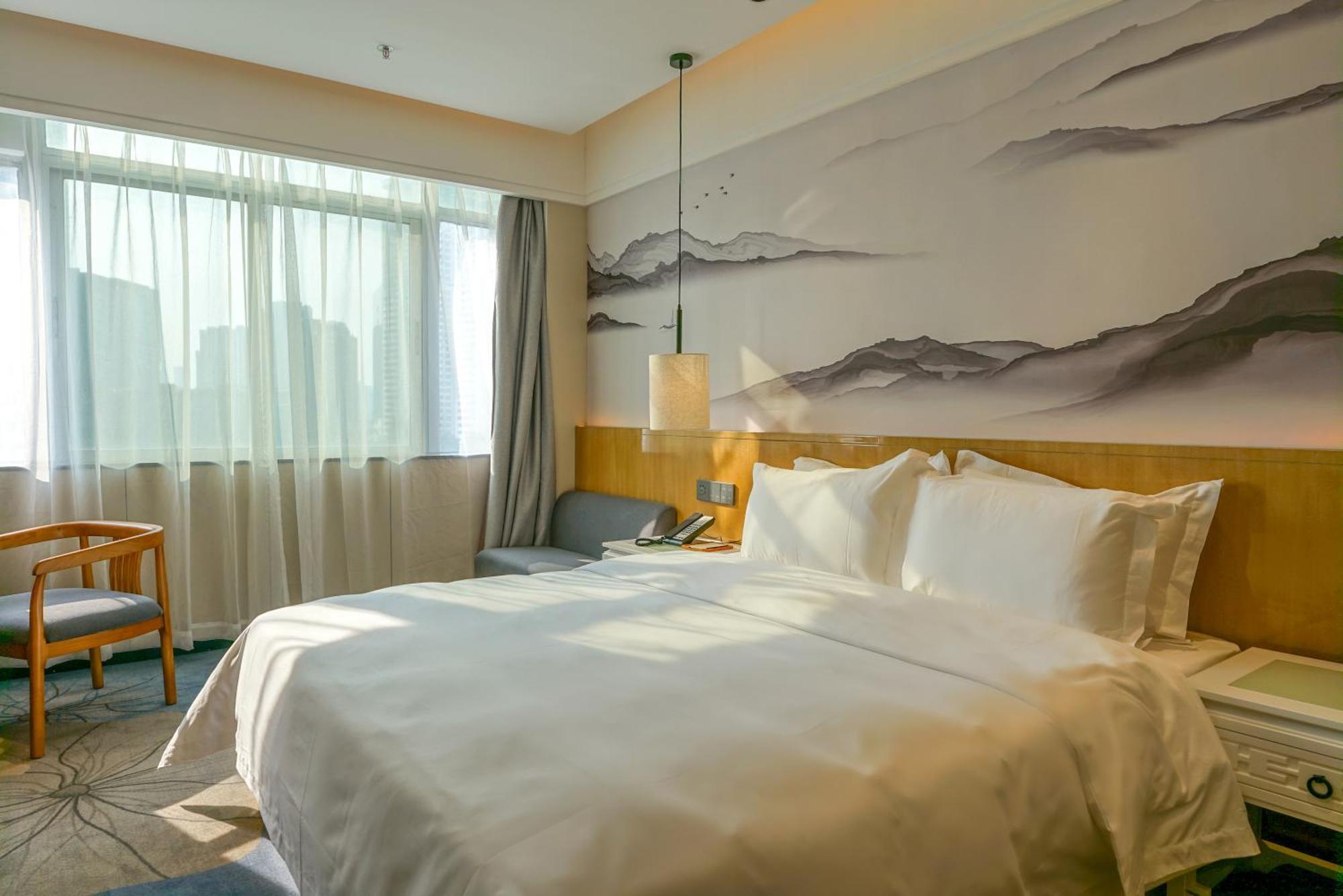 Paco Hotel Shenzhen Luohu Port Buitenkant foto